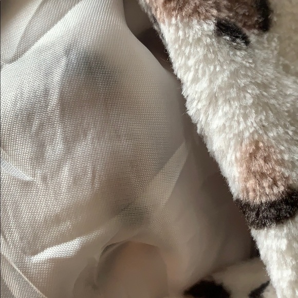 Leopard Sweater - Picture 5 of 5